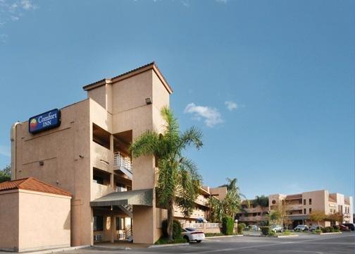 Comfort Inn Norwalk Buitenkant foto